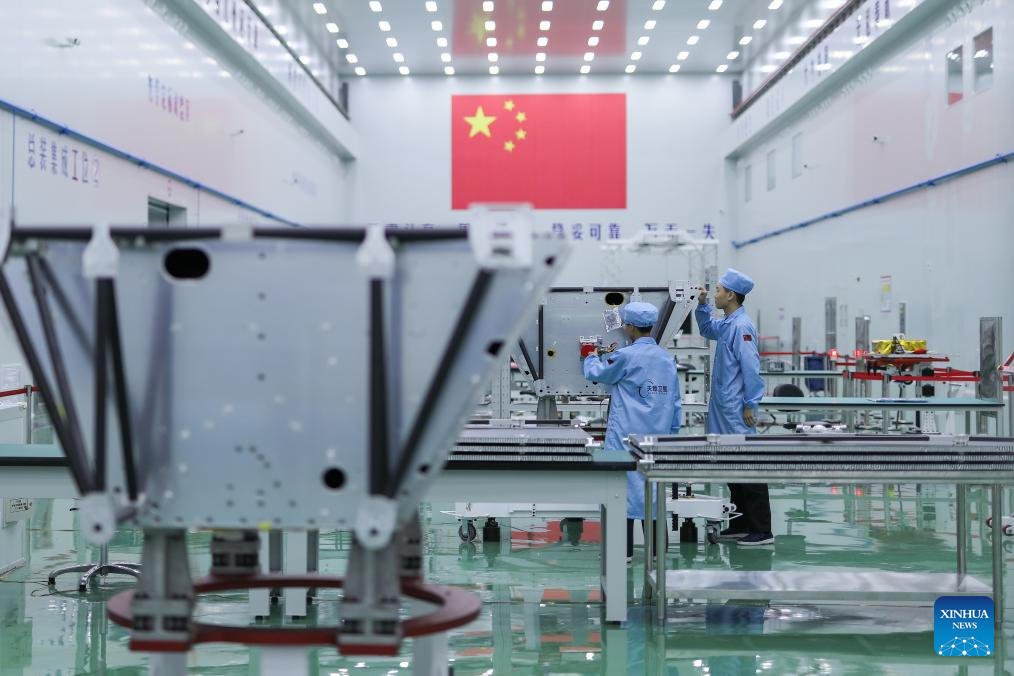 Kommerzielle Luft- und Raumfahrtindustrie entwickelt sich im chinesischen Hebi in der Provinz Henan zum Wachstumsmotor